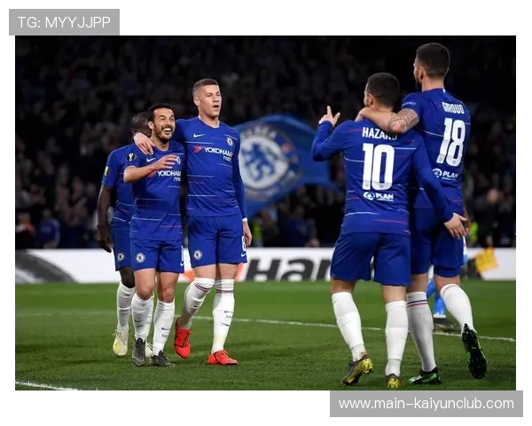 切尔西通过短传与突破混合打法制造机会,边路更活跃 切尔西通过短传与突破混合打法制造机会,边路更活跃