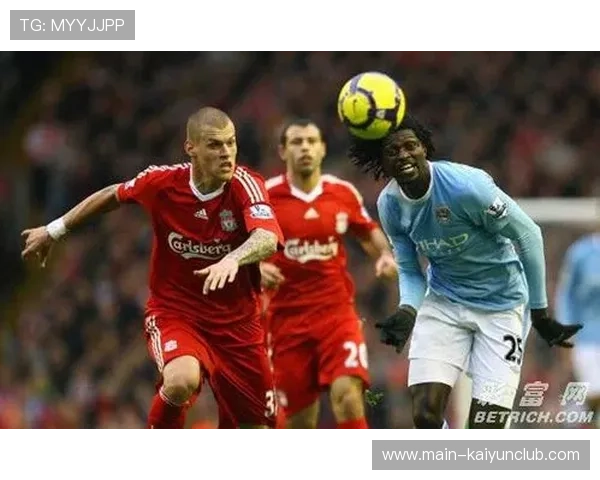 阿德巴约篮下拼抢决定比赛最后走向