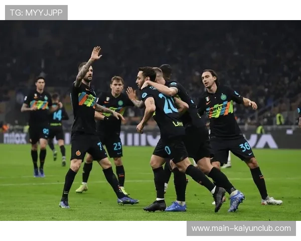 国米未来赛季前景堪忧：危机中的蓝黑迷思