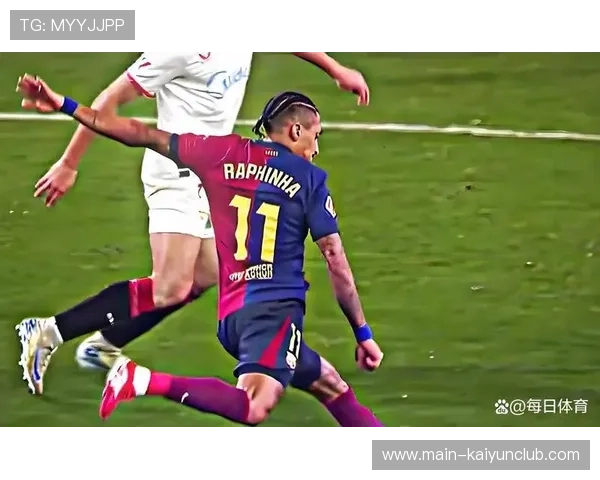 内马尔直塞制造定位球机会，巴西整体配合更顺畅