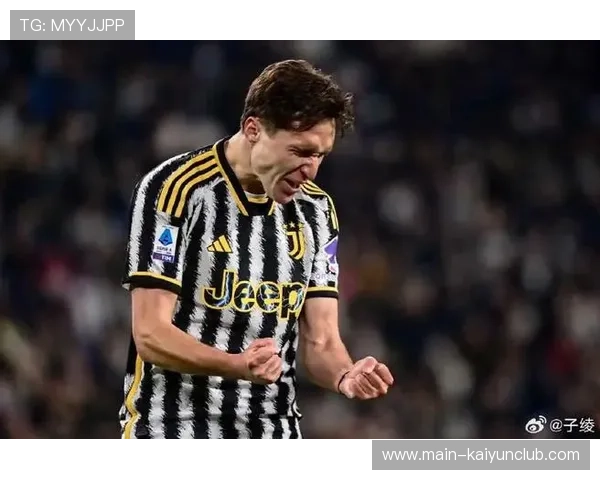 尤文基耶萨转身完全闪开角度爆射成功：无与伦比的技术与爆发力